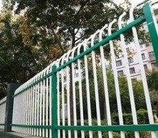 鐵藝護(hù)欄應(yīng)該如何保養(yǎng)？